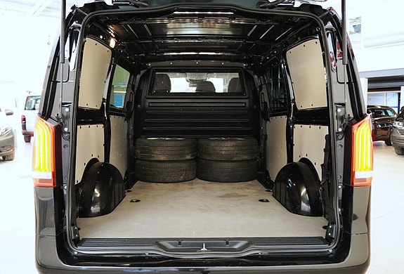 Mercedes-Benz Vito 119 26 of 27