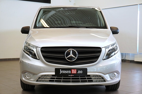 Mercedes-Benz Vito 119 2 of 29