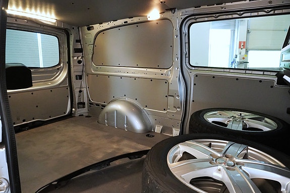Mercedes-Benz Vito 119 25 of 29