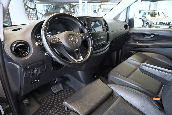 Mercedes-Benz Vito 119 11 of 29