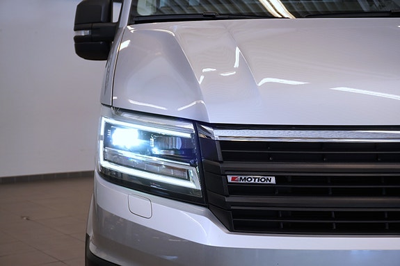 Volkswagen Crafter 3 of 5