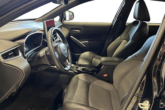 Toyota Corolla Cross 8 of 25