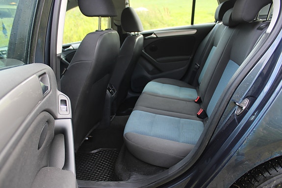 Volkswagen Golf VI 5 of 10