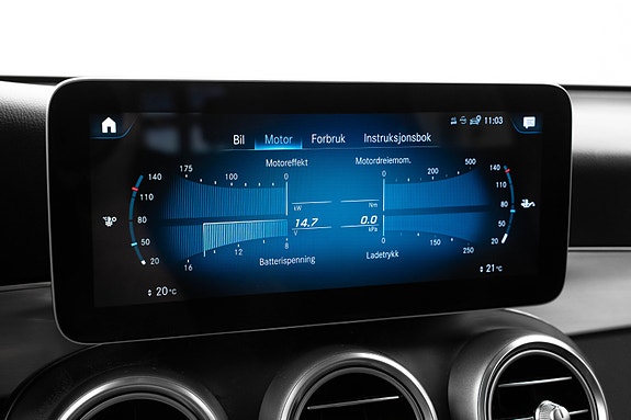 Mercedes-Benz GLC220 d 30 of 30