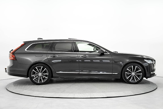 Volvo V90 4 of 5