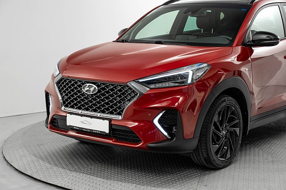 Hyundai Tucson 2 of 5