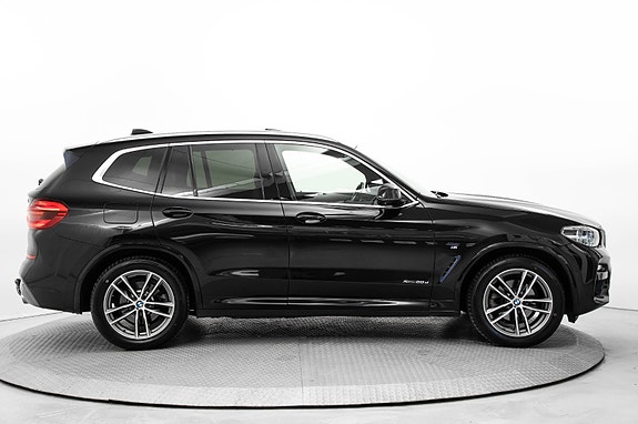 BMW X3 4 of 5