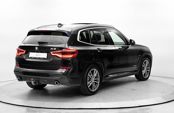 BMW X3 5 of 5