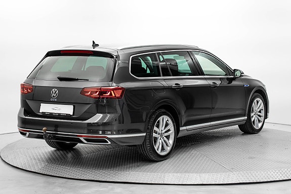 Volkswagen Passat 5 of 5