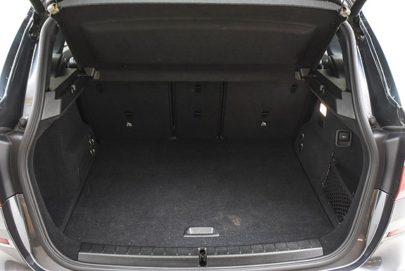BMW 225xe 4 of 5