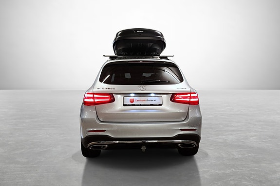 Mercedes-Benz GLC350 e 9 of 30