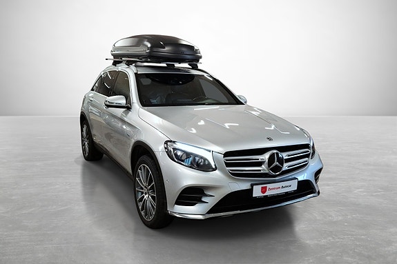 Mercedes-Benz GLC350 e 7 of 30