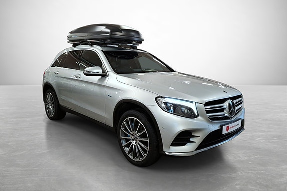 Mercedes-Benz GLC350 e 6 of 30