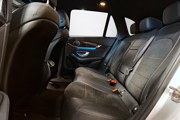 Mercedes-Benz GLC350 e 21 of 30