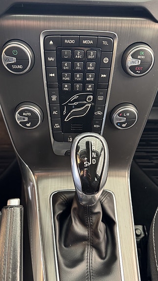 Volvo V40 7 of 15
