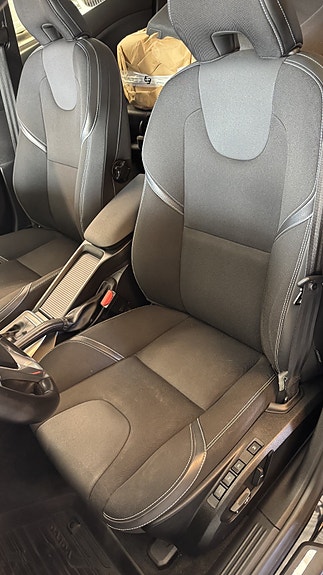 Volvo V40 5 of 15