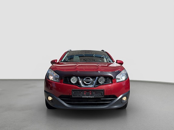 Nissan Qashqai 2 of 5