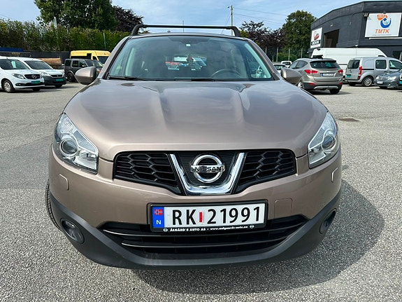 Nissan Qashqai 2 of 5