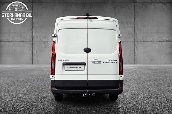 Maxus Deliver 9 8 of 30