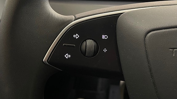 Tesla Model 3 23 of 30