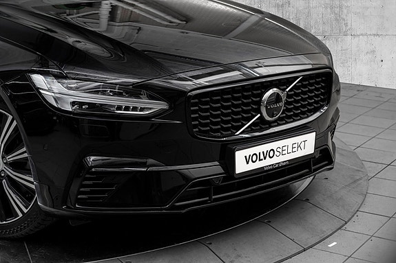 Volvo V90 6 of 26