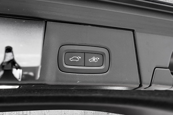 Volvo V90 28 of 30