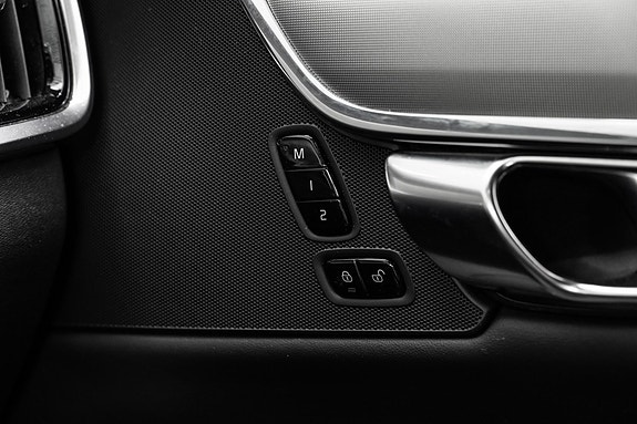 Volvo V90 23 of 30
