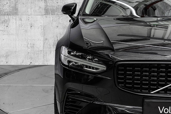 Volvo V90 4 of 30