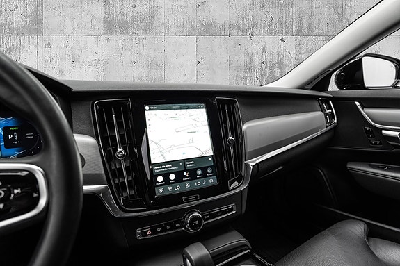 Volvo V90 18 of 30