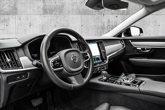 Volvo V90 11 of 30