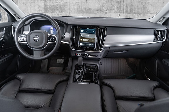 Volvo V90 30 of 30
