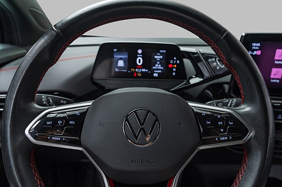 Volkswagen ID.4 GTX 19 of 30