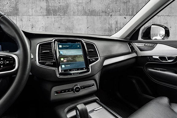 Volvo XC90 18 of 30