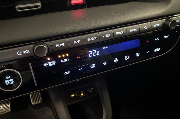 Hyundai Ioniq 5 15 of 25