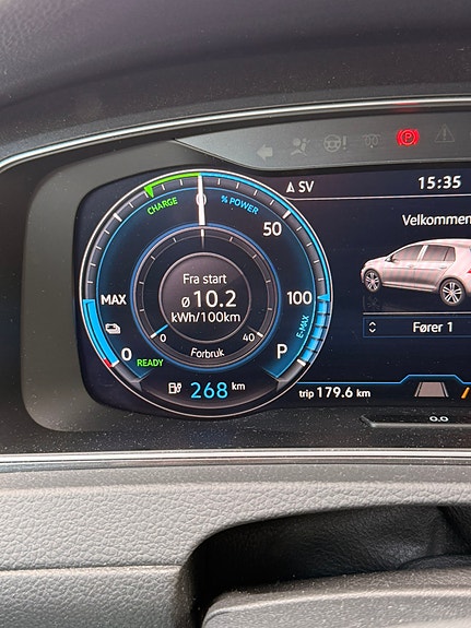 Volkswagen e-Golf VII 16 of 16