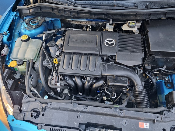 Mazda 3 7 of 13