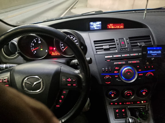 Mazda 3 10 of 13