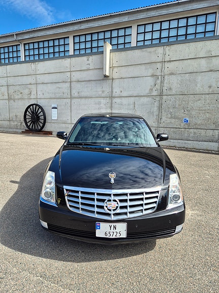Cadillac 2 of 5