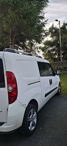Fiat Doblo 4 of 9