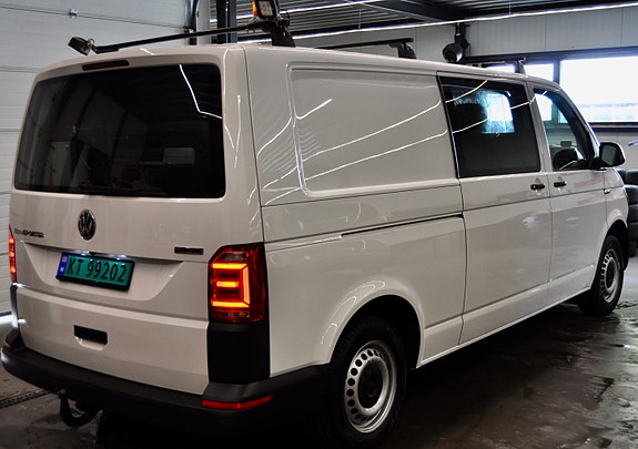 Volkswagen Transporter 2 of 5