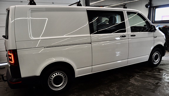 Volkswagen Transporter 4 of 5
