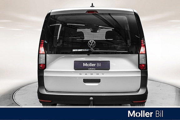 Volkswagen Caddy Maxi 5 of 5