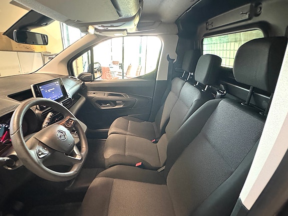 Opel Combo-e 12 of 14