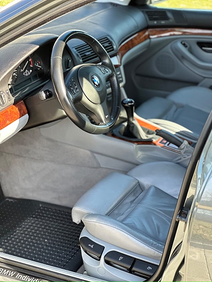 BMW 535i 8 of 18