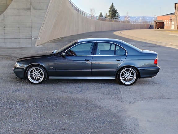 BMW 535i 12 of 18