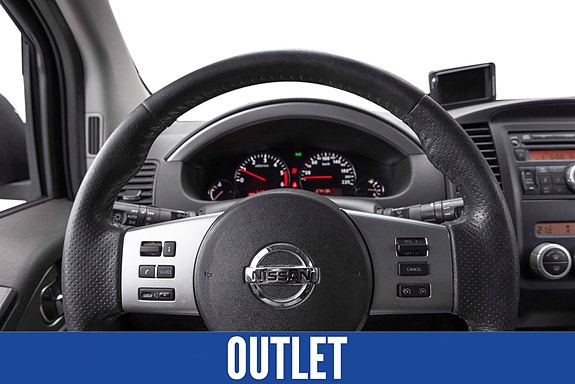 Nissan Pathfinder 16 of 27