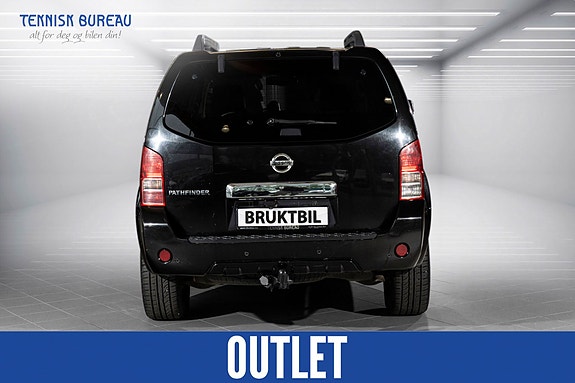 Nissan Pathfinder 8 of 27