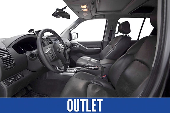 Nissan Pathfinder 13 of 27