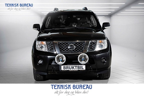 Nissan Pathfinder 4 of 5