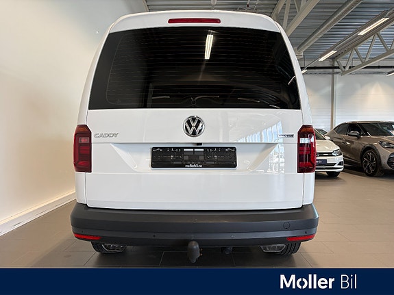 Volkswagen Caddy Maxi 5 of 5
